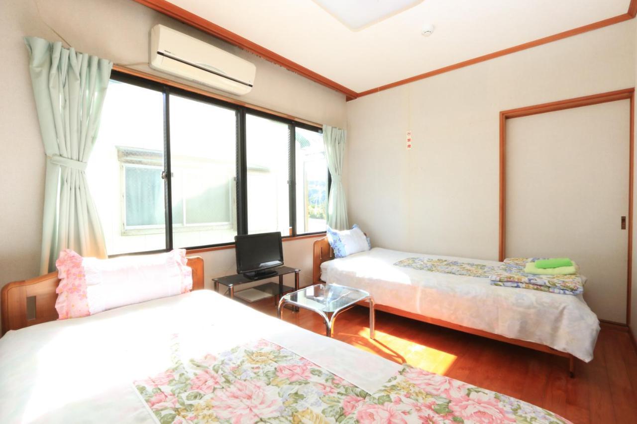 Minshuku Satomachi Guest House Yakushima  Luaran gambar